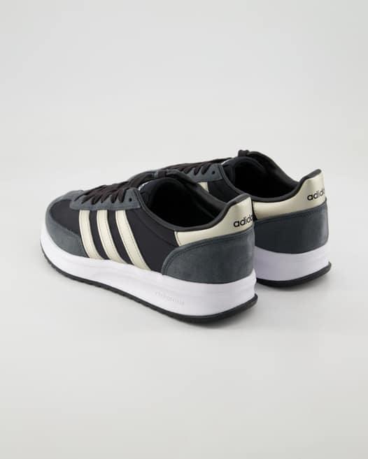 Adidas RUN 70s 2.0 Sneaker in Schwarz