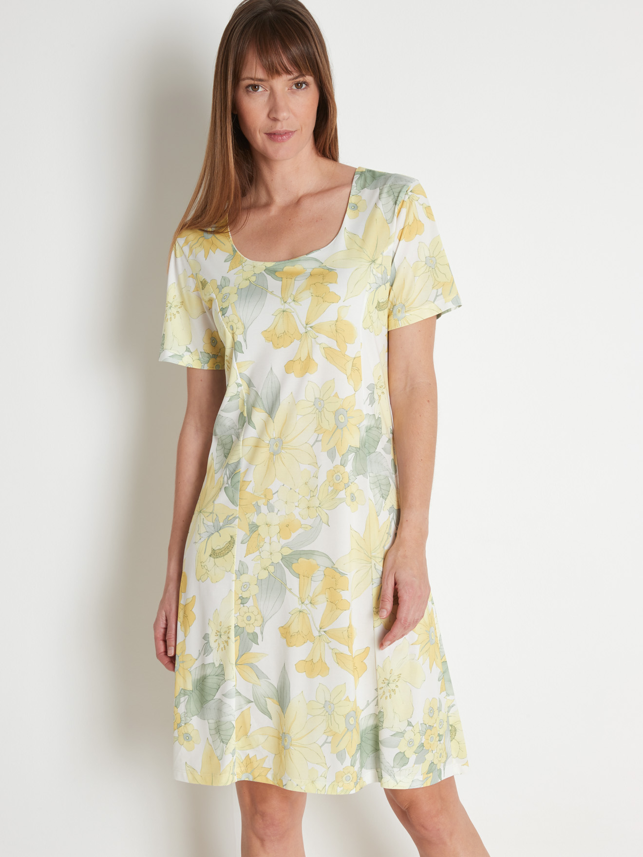 Robe en maille manches courtes