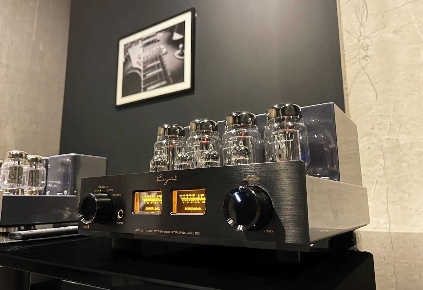 Cayin Jazz 80 KT88 Noir Amplis hi-fi stéréo