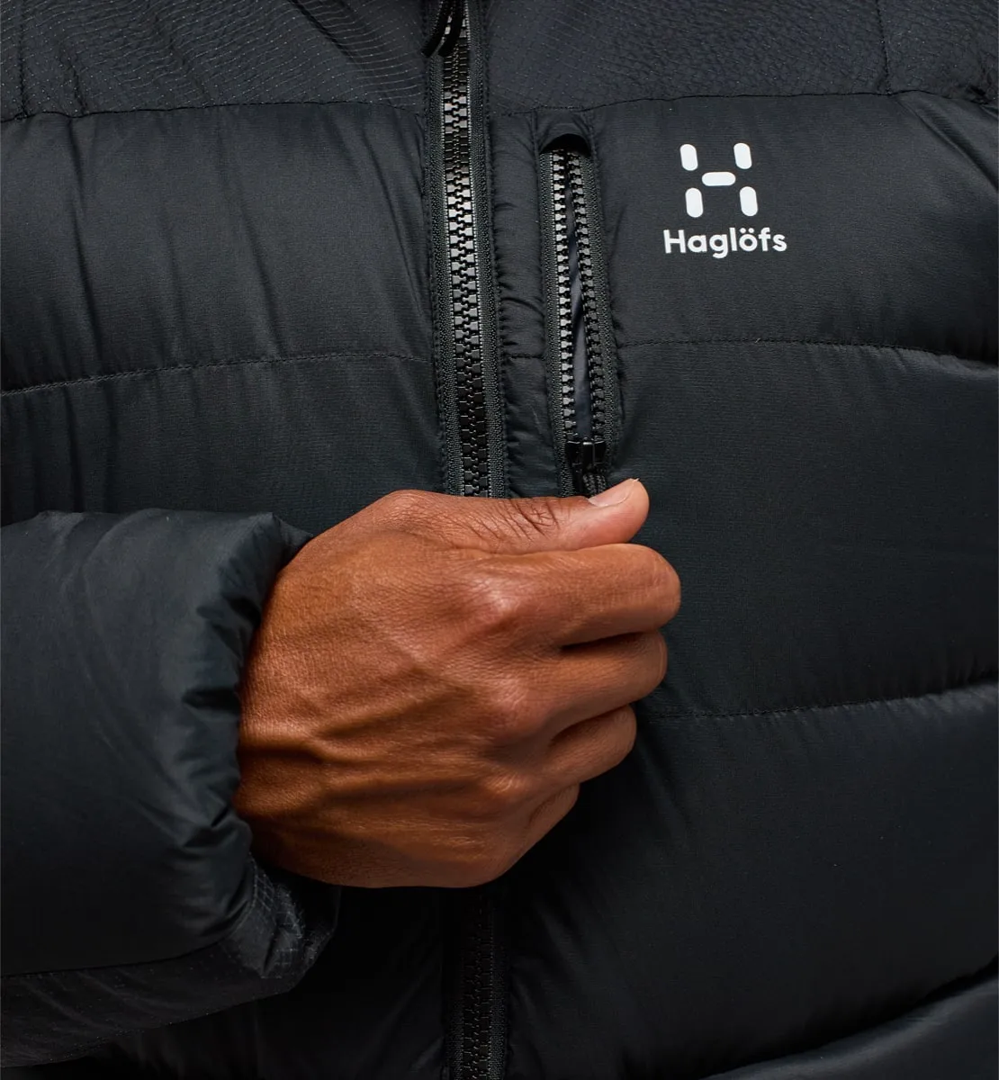 Haglöfs Men's Riksgränsen Down 800 Hood True Black