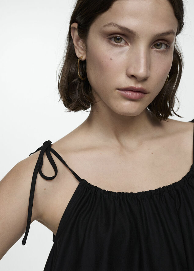 MANGO Short flowy dress Black