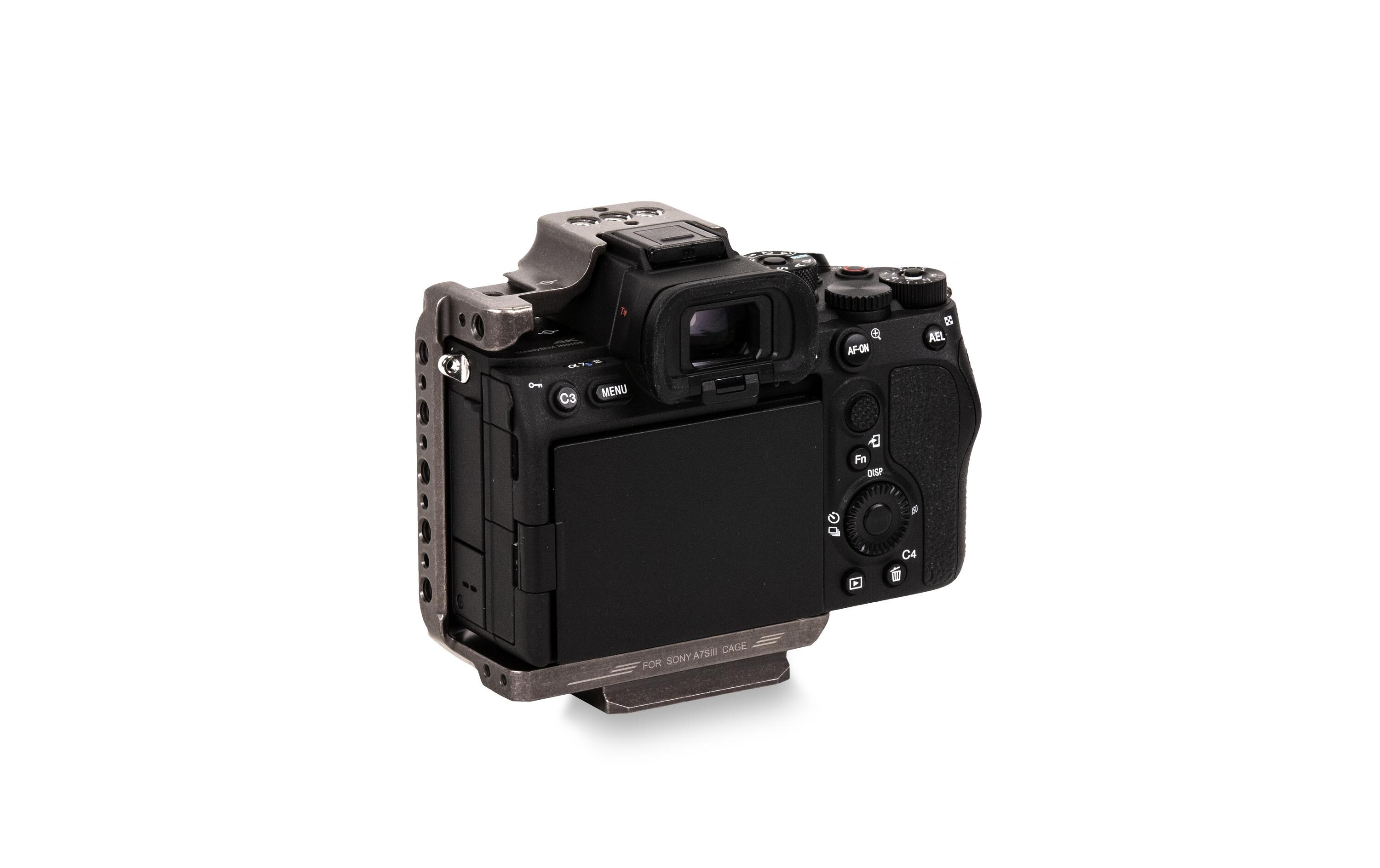 Cage Half Camera Cage für Sony Alpha 7S III Tactical GrayMinimiert Verschleiss und Abnutzung