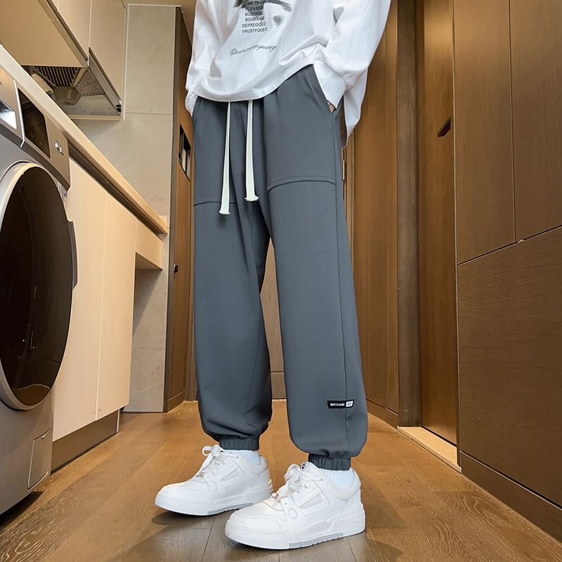 Ayuyel - Joggingbroek met trekkoord en effen letters