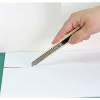 Cutter A-300, boîtier en plastique, beige