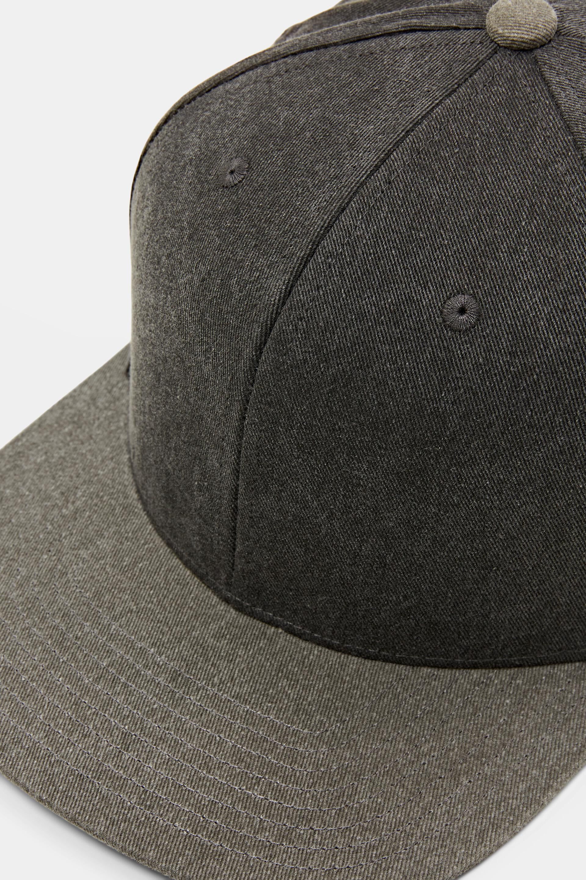 Casquette en coton à bord plat