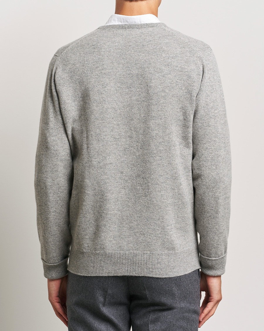 William Lockie Rob Lambswool V-Neck Flannel