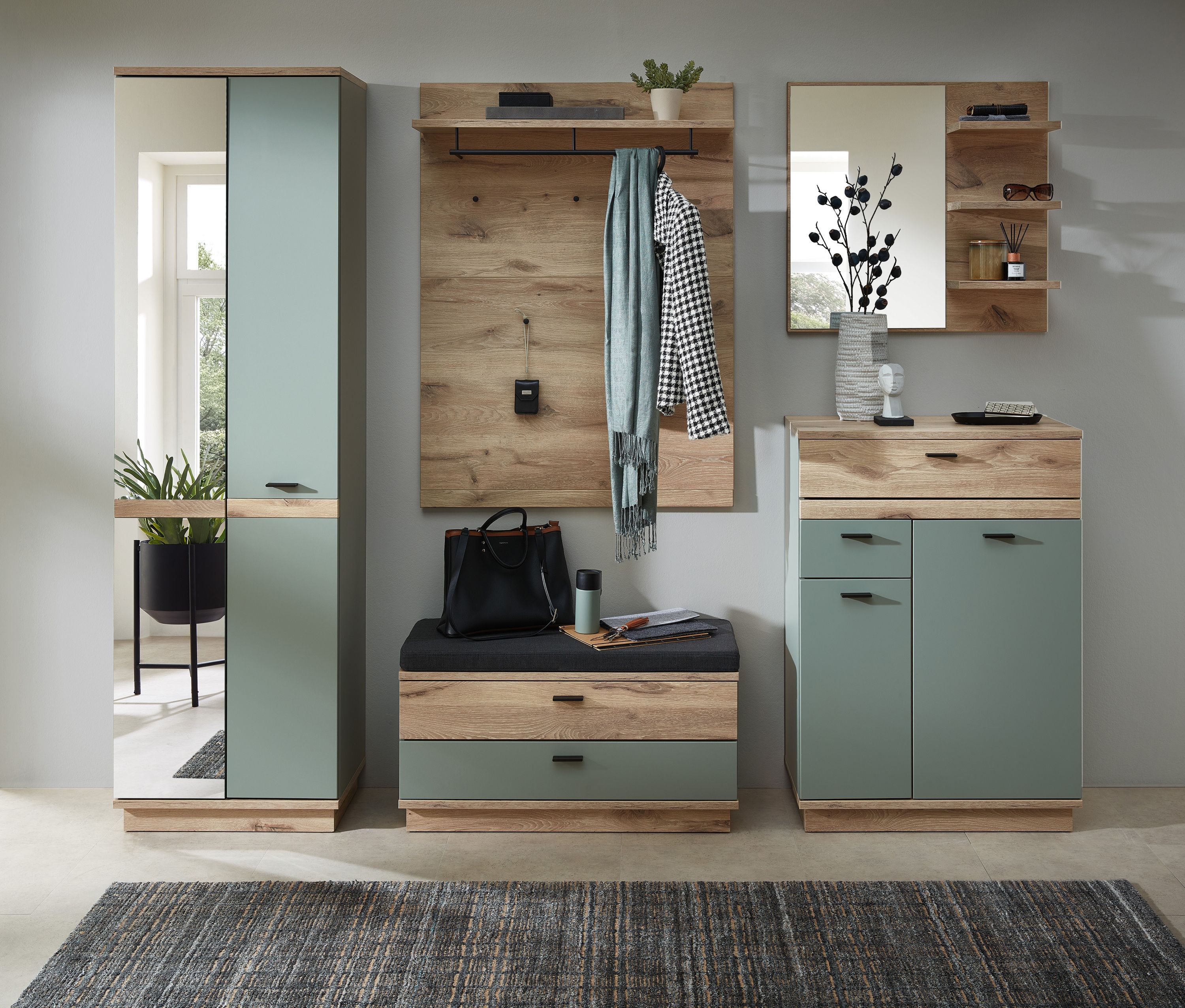 Garderobe MONDO JAKAME