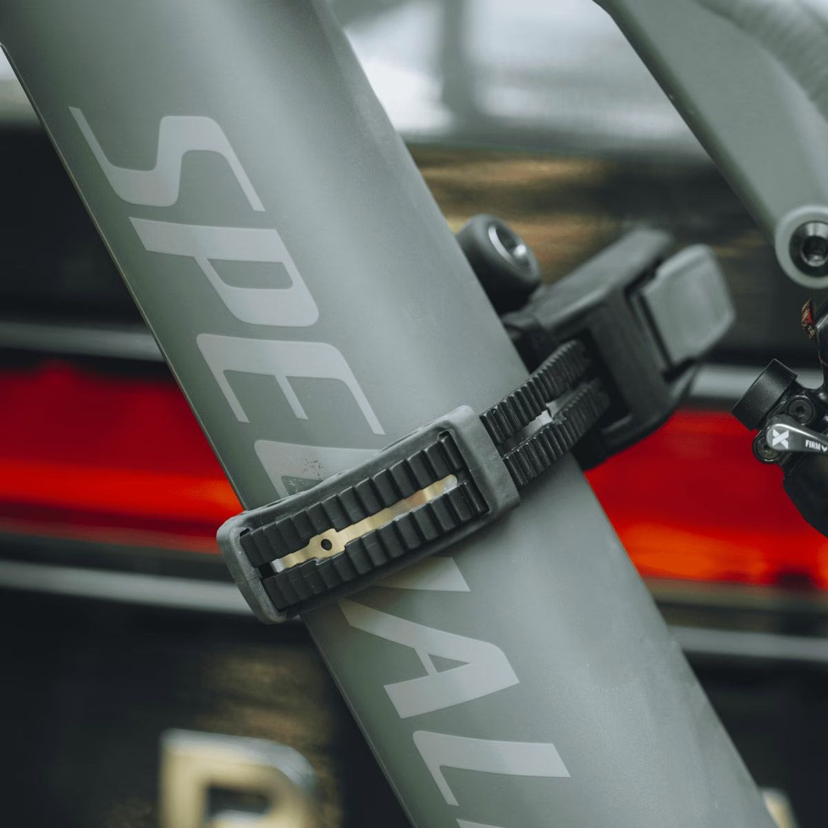 Thule EPOS 2 Fahrräder - klappbarer Fahrradträger kaufen | Bike-Discount