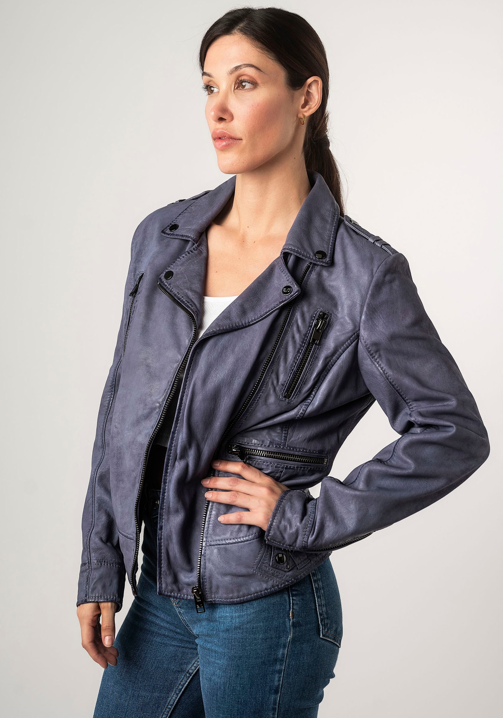 Mauritius Lederjacke »2Wtashi« mit Schulterklappen, mit Nieten, mit Zipper-Taschen