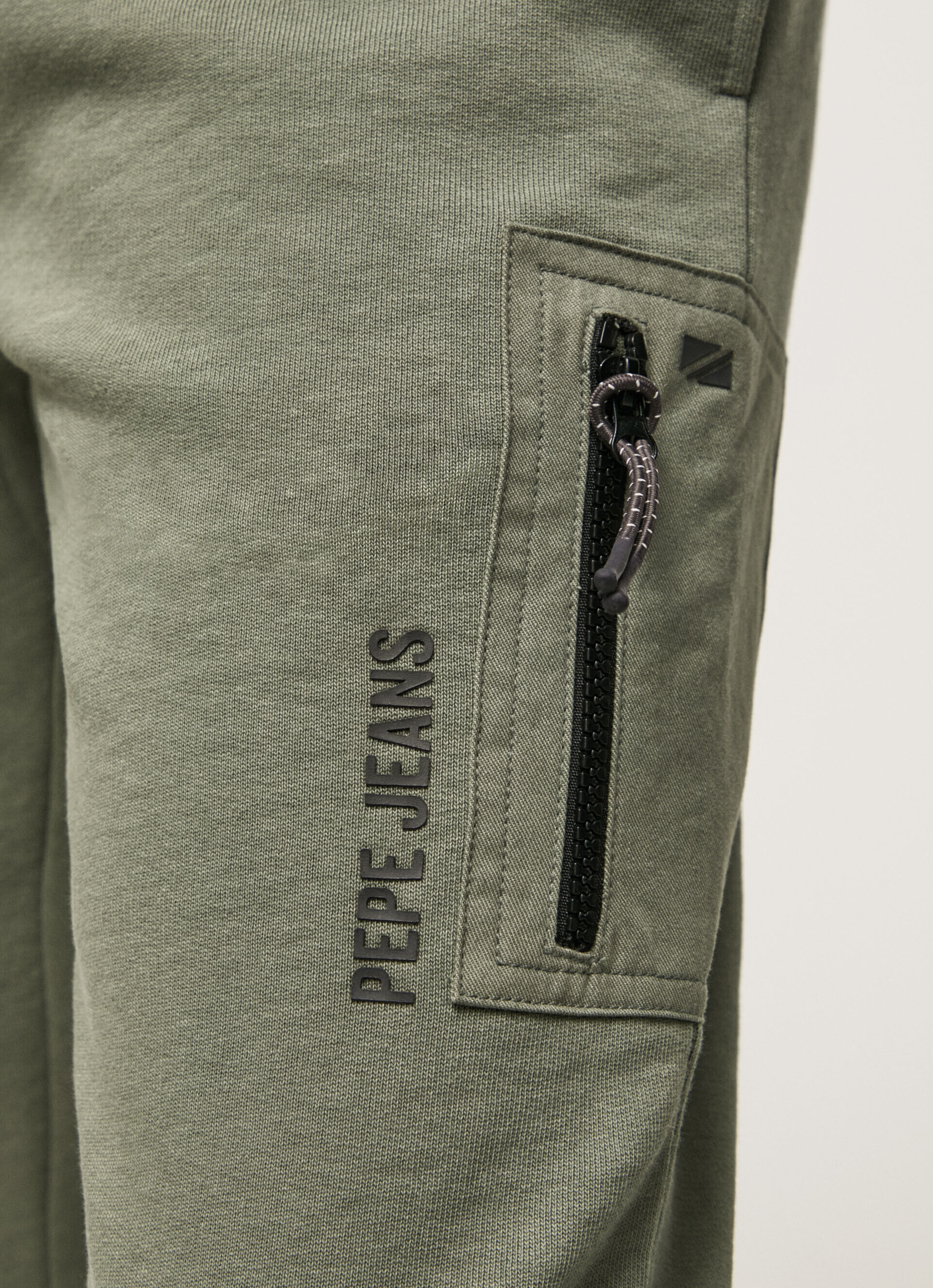 Calça jogger com cós elástico - casting green