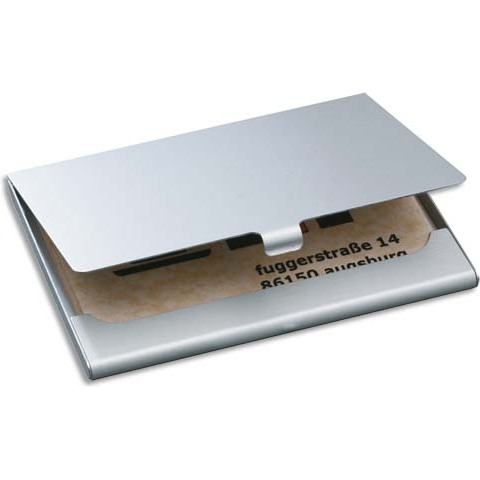 Etui à cartes en aluminium, jusqu'à 15 cartes. Dimensions : L 9,2 x H 0,5 x P 6,3 cm