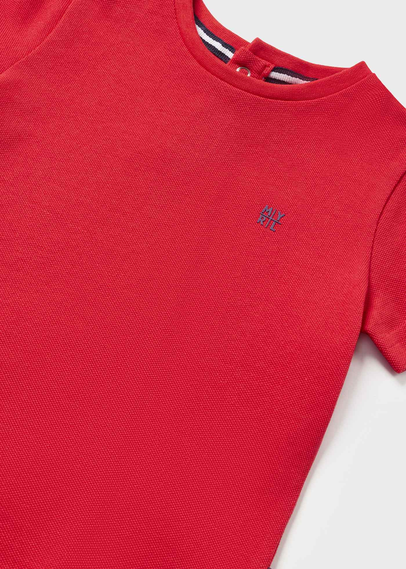 Camiseta básica em algodão sustentável cor granito para bebê