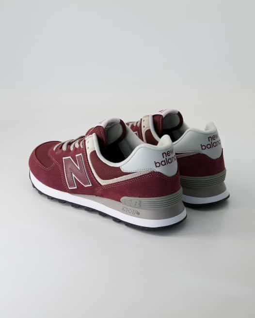 New Balance ML574EVM Sneaker in Bordeaux
