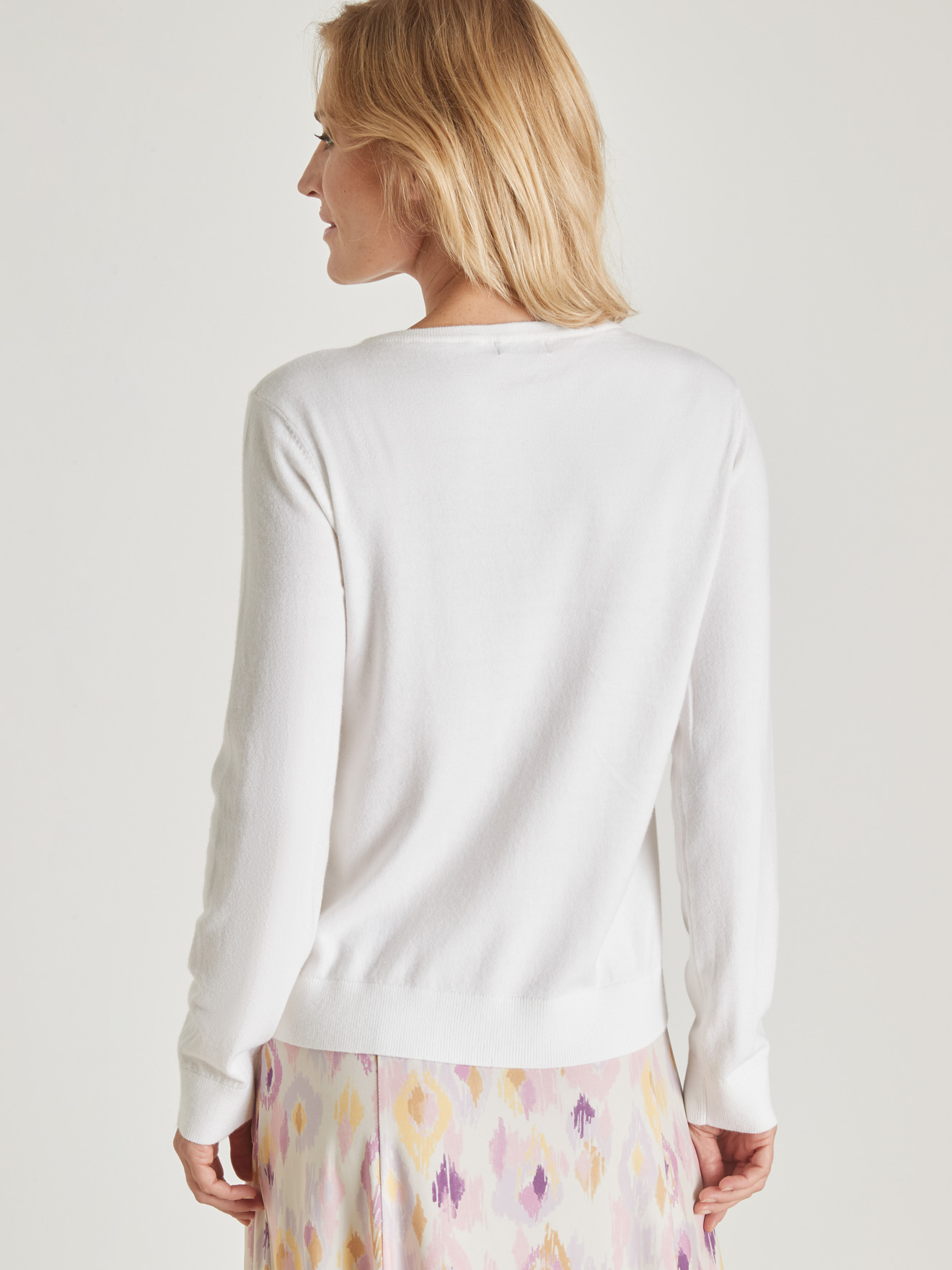 Cardigan élégant boutons-bijoux