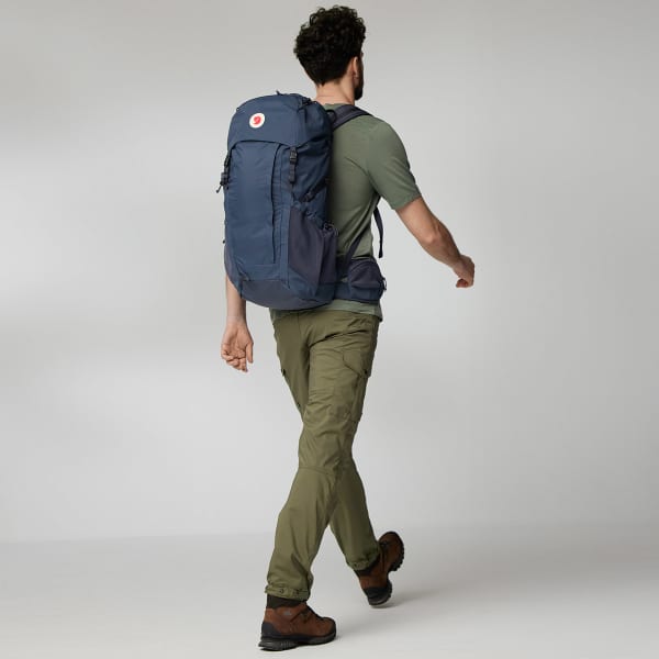Sac à dos randonnée FJALLRAVEN ABISKO HIKE 35 NAVY