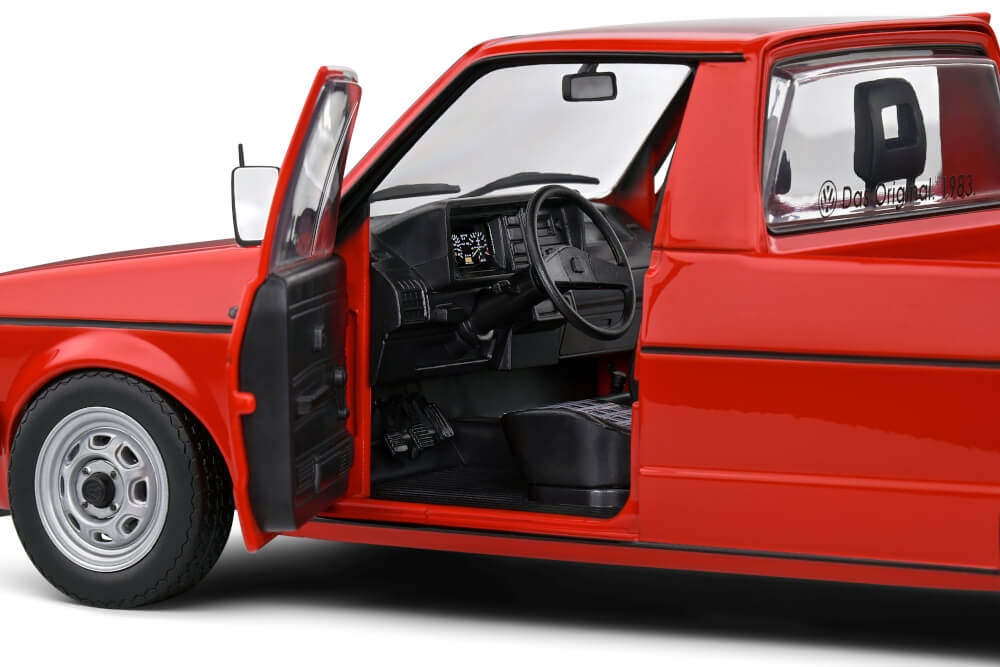 1:18 Volkswagen Caddy MK.1 rot