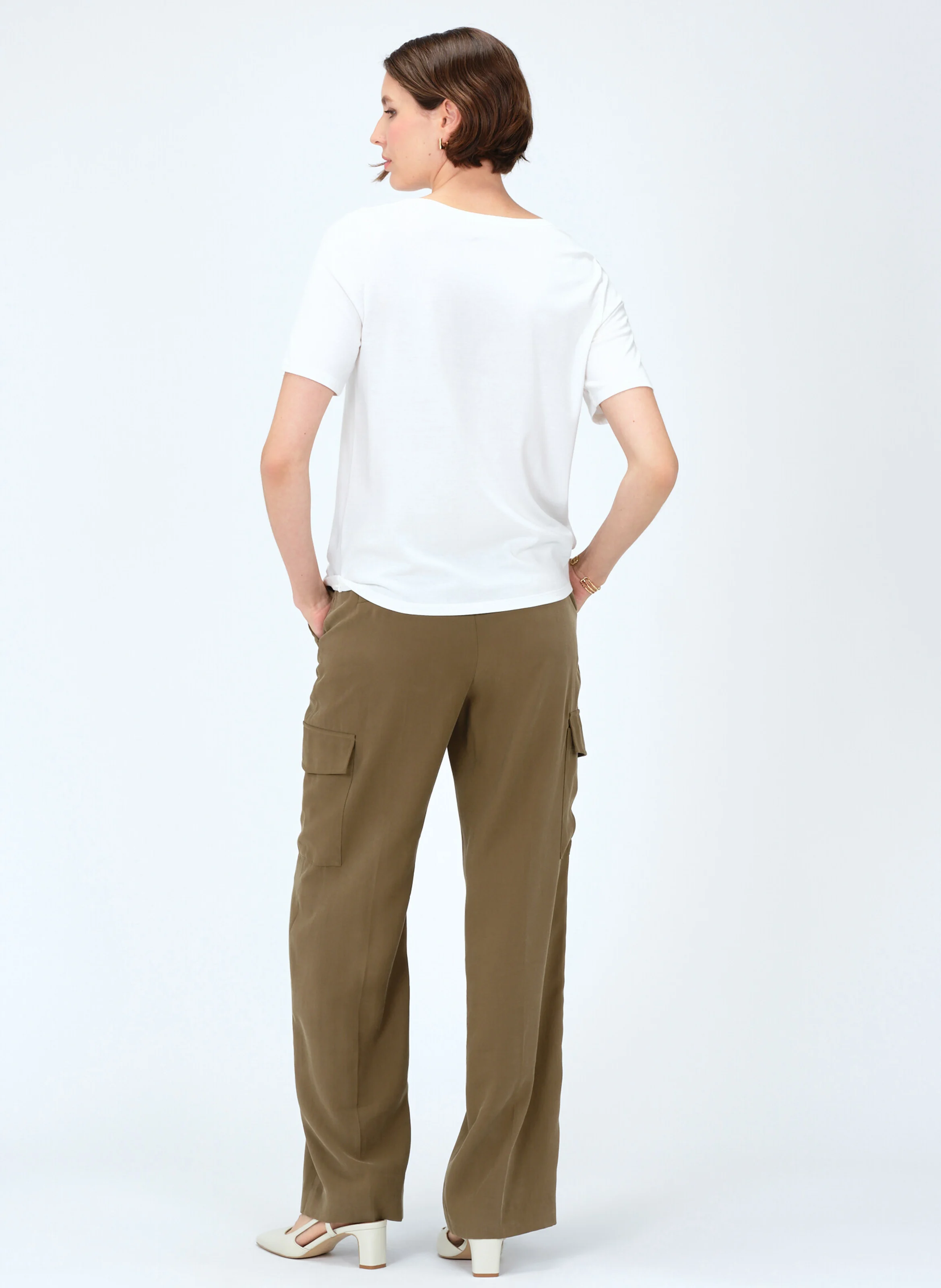 TLADA - Tee-shirt droit col rond brodé en coton mélangé | Blanc