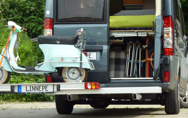 Linnepe SlidePort Lastenträger für Fiat Ducato ab 07/2006  für 1 Roller oder 1 Motorrad mit Überhang