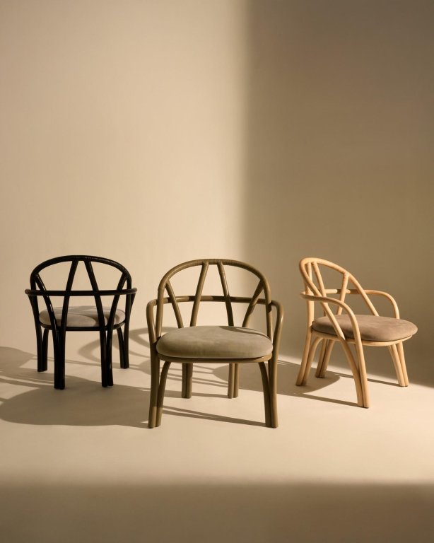 Gubi Bistra lounge stoel naturel