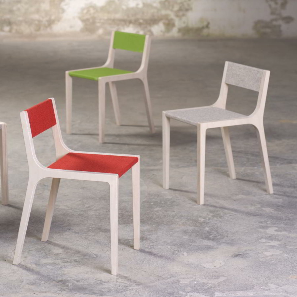 Chaise design sepp grise
