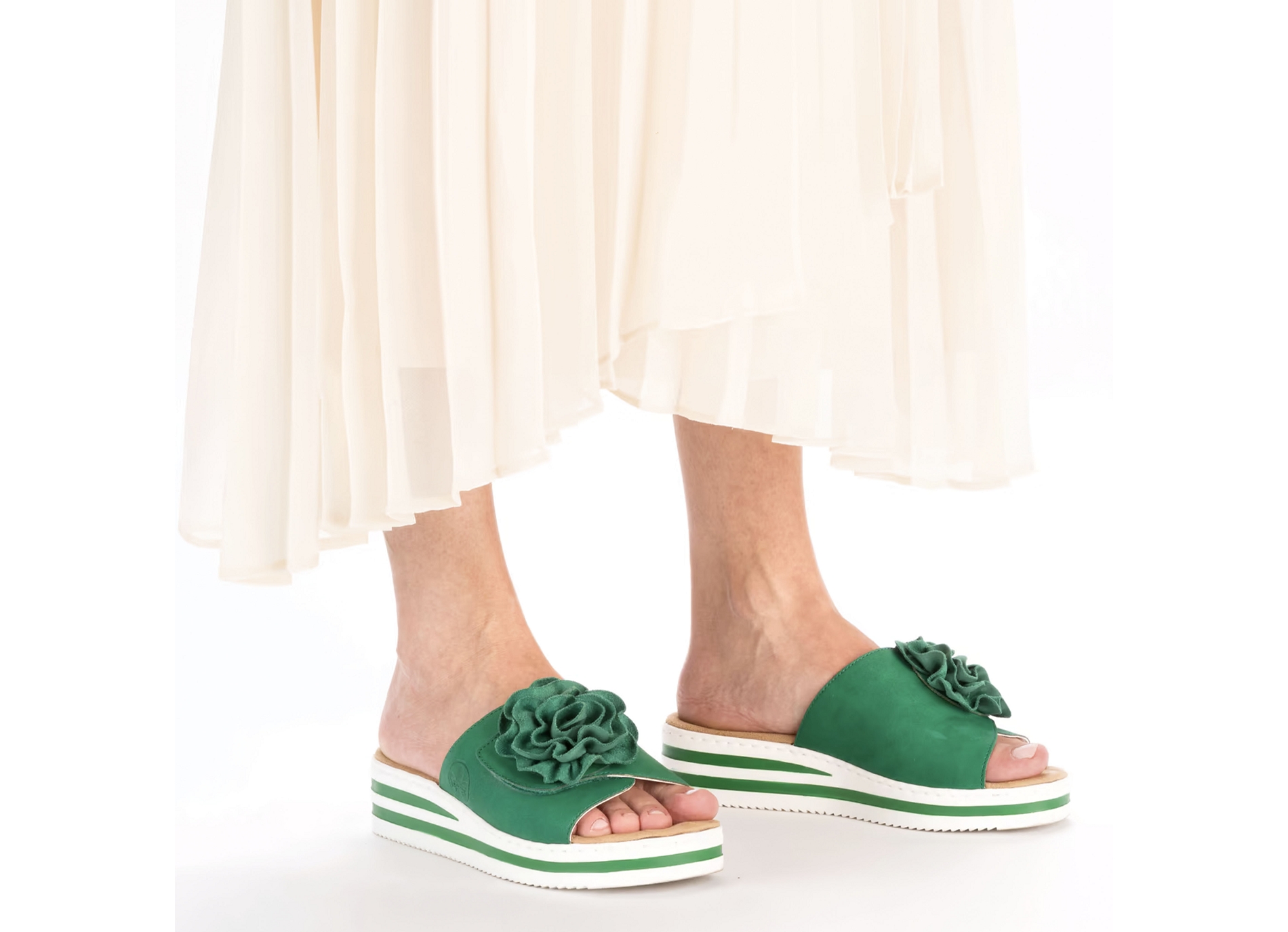V0252 vert