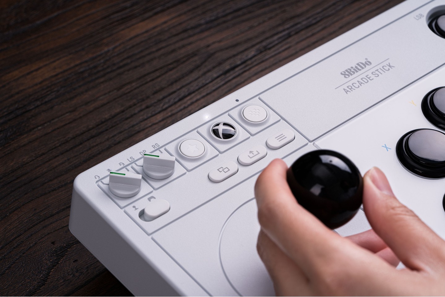 8BitDo Arcade Stick Xbox & PC White