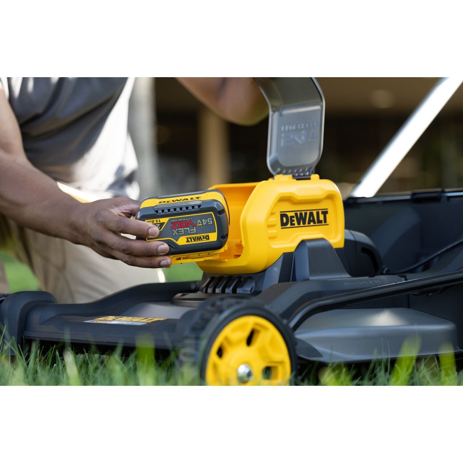 DeWALT DCMWSP550N Accu Grasmaaier 53cm met Wielaandrijving 54V XR FlexVolt Basic Body