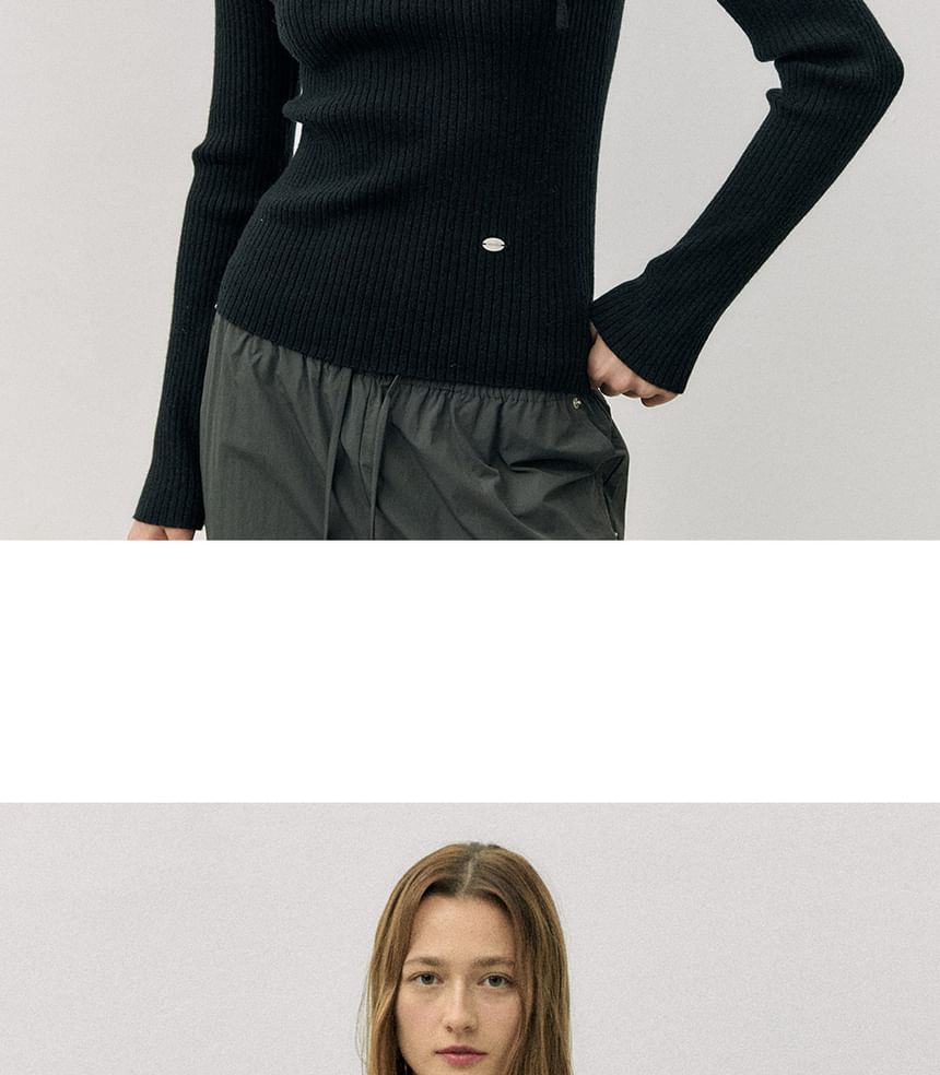 rolarola - Asymmetrische top met ribbreisel (zwart)