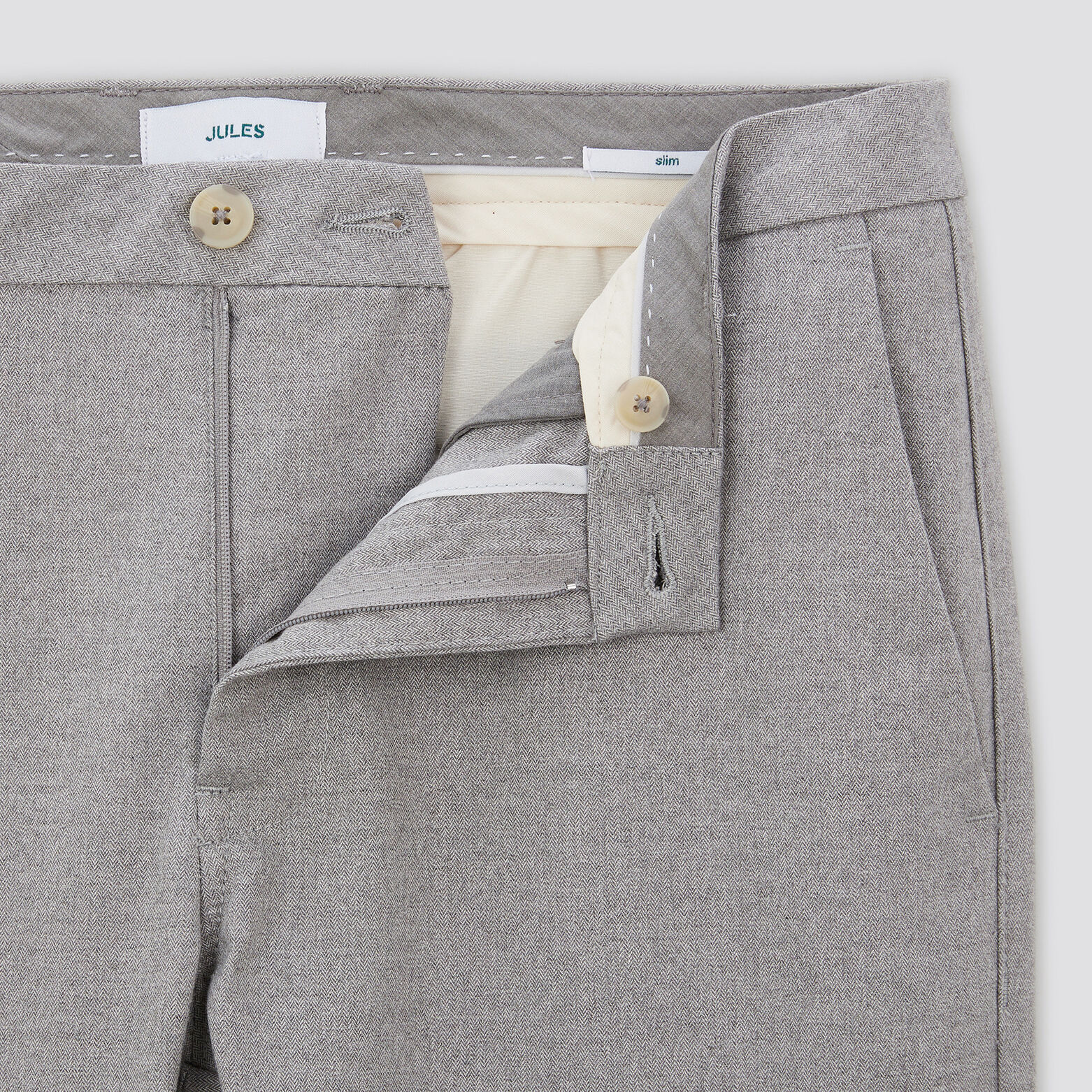 Pantalon chino slim motif chevron Gris clair