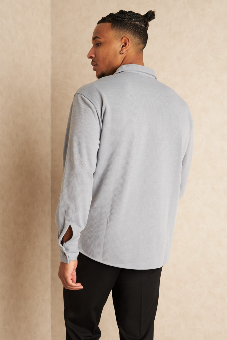 Chemise grise côtelée