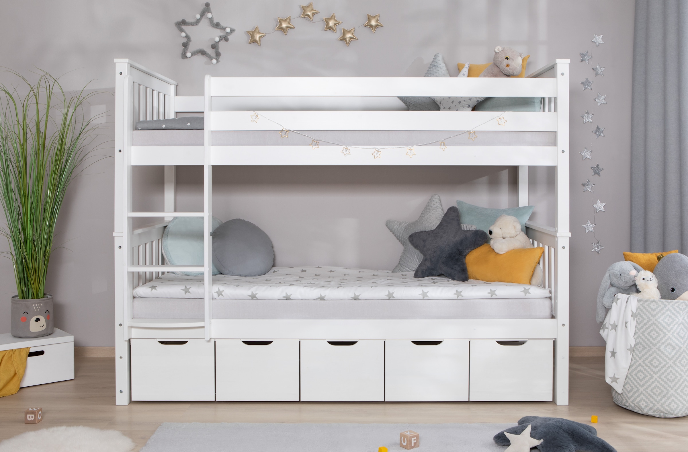 Ticaa Etagenbett »Sammy« 90x200cm,  mit Stauraum, umbaubar zu 2 Einzelbetten, Rollrost, Massivholz