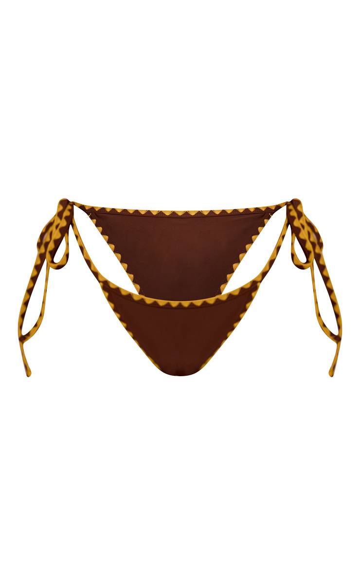 Chocolat Bas De Bikini À Liens Latéraux Avec Surpiqûre Contrastante