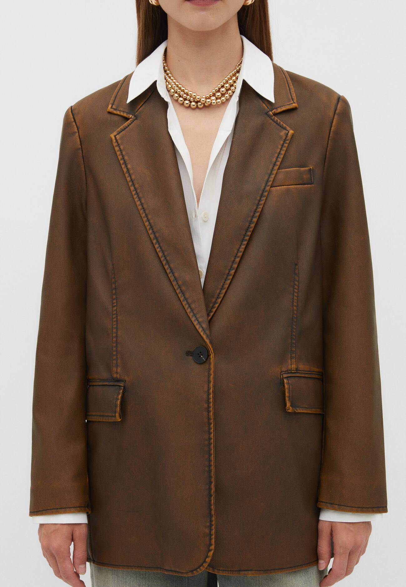 Blazer de couro sintético com efeito desgastado