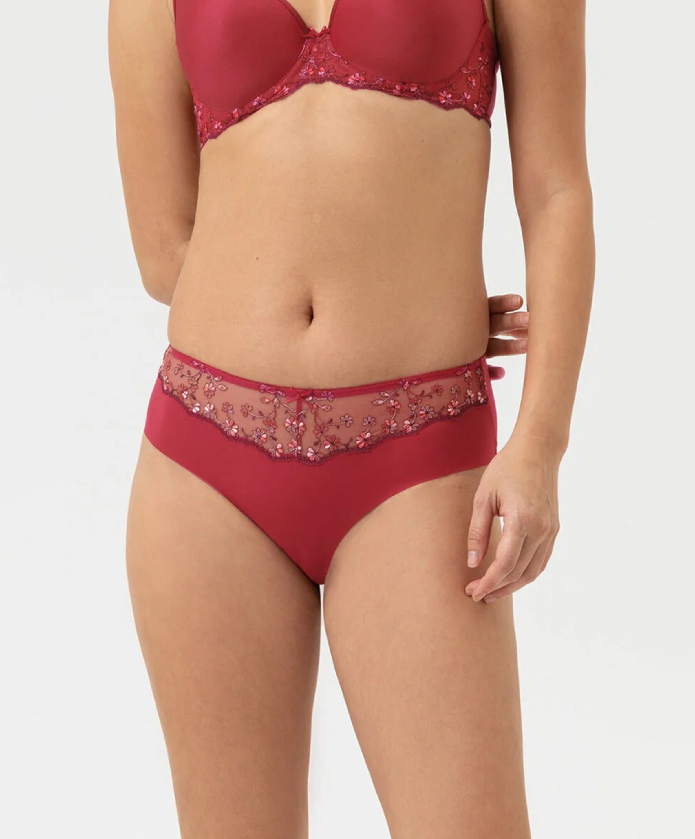 Mey Dames shorts rood