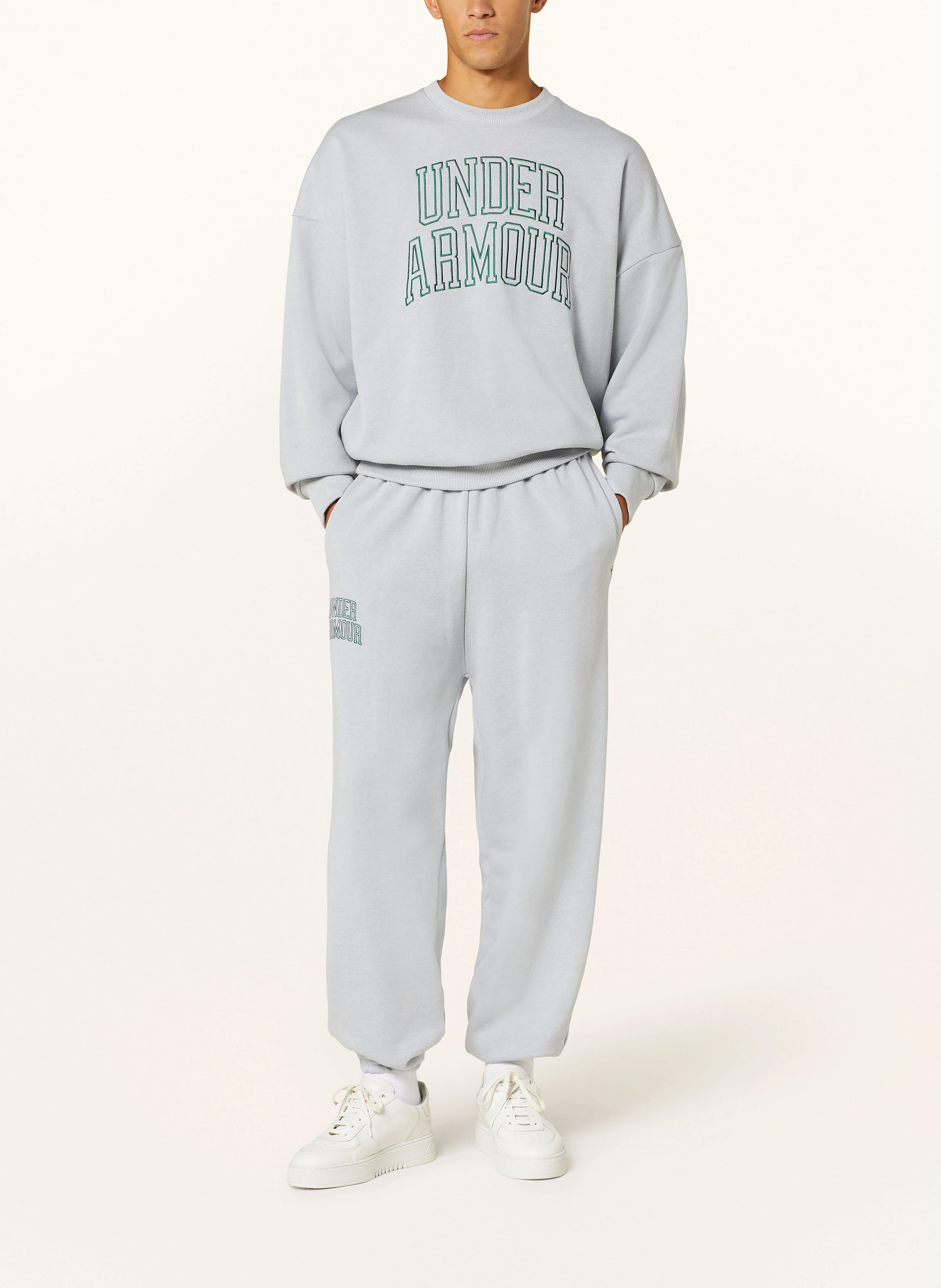 UNDER ARMOUR Sweatshirt ICON