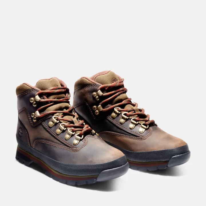 Bota Euro Hiker Feminina na cor marrom escuro
