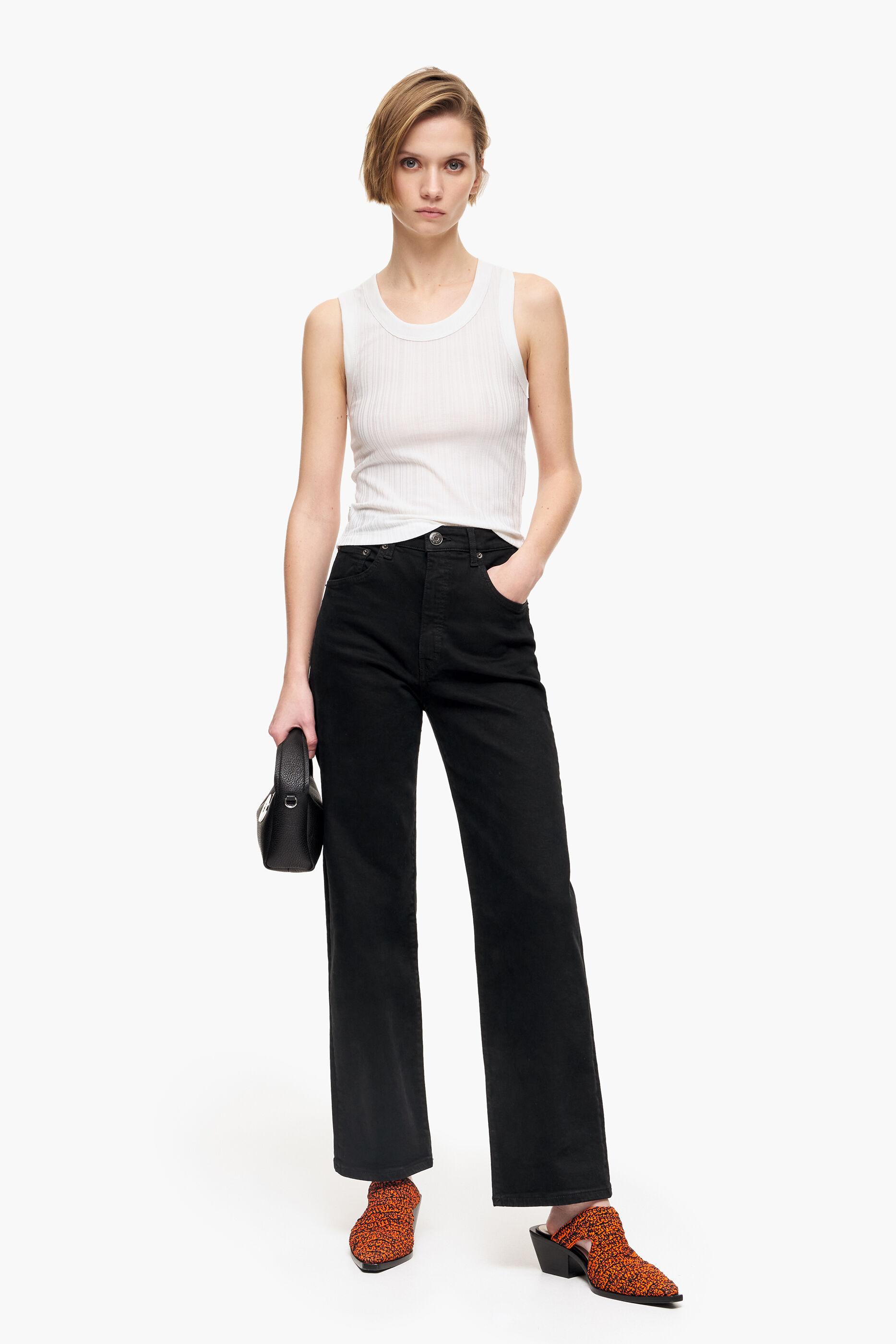 CALÇA CURTA RETA - Calça jeans preta reta