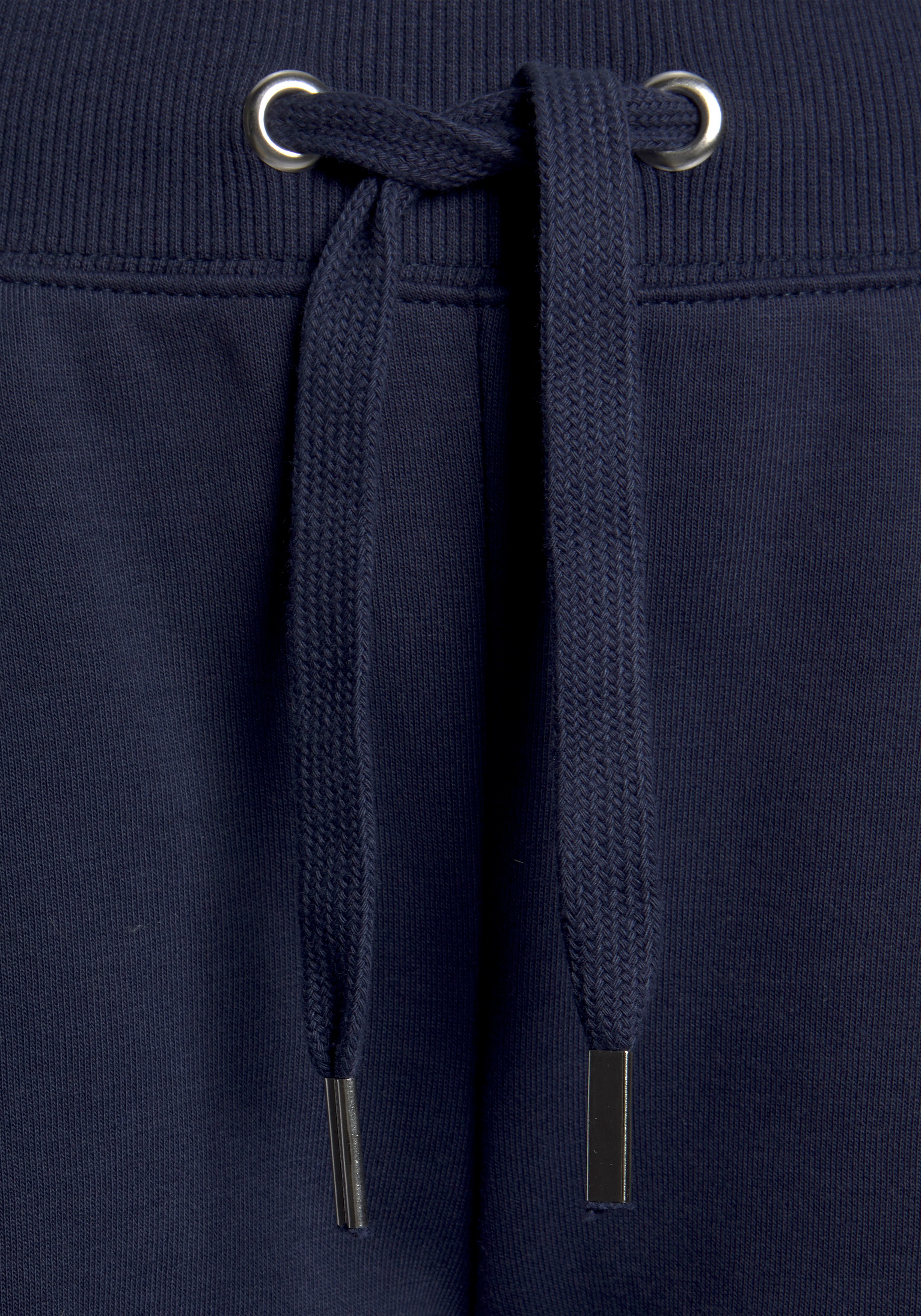 KangaROOS Bermudas  mit schmalem Piping an der Seite