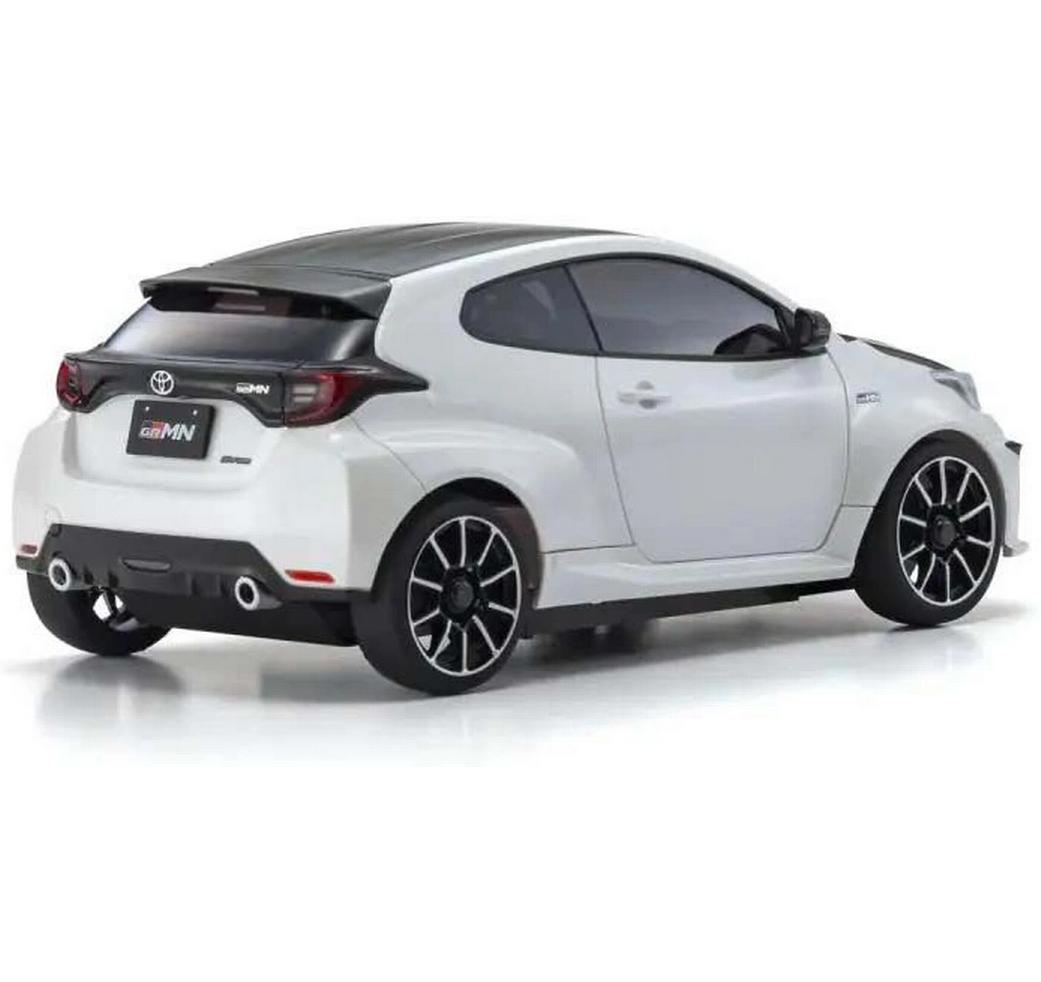 Mini-Z MA020 Toyota GRMN Yaris, Weiss ARTR, 1:27<br>On-Road Modell mit Drift-Reifen und mit dem Syncro KT-531P Sender