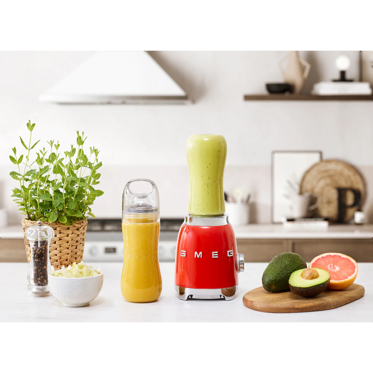 Smeg personlig blender PBF01RDEU (rød)