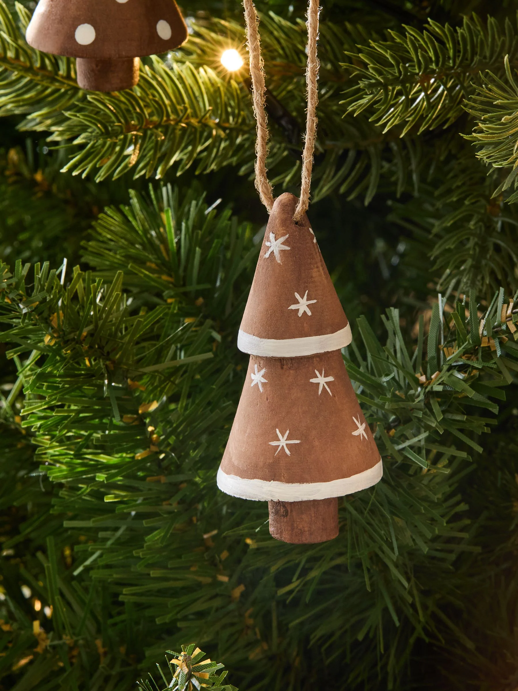 Set van 6 houten kerstboomballen