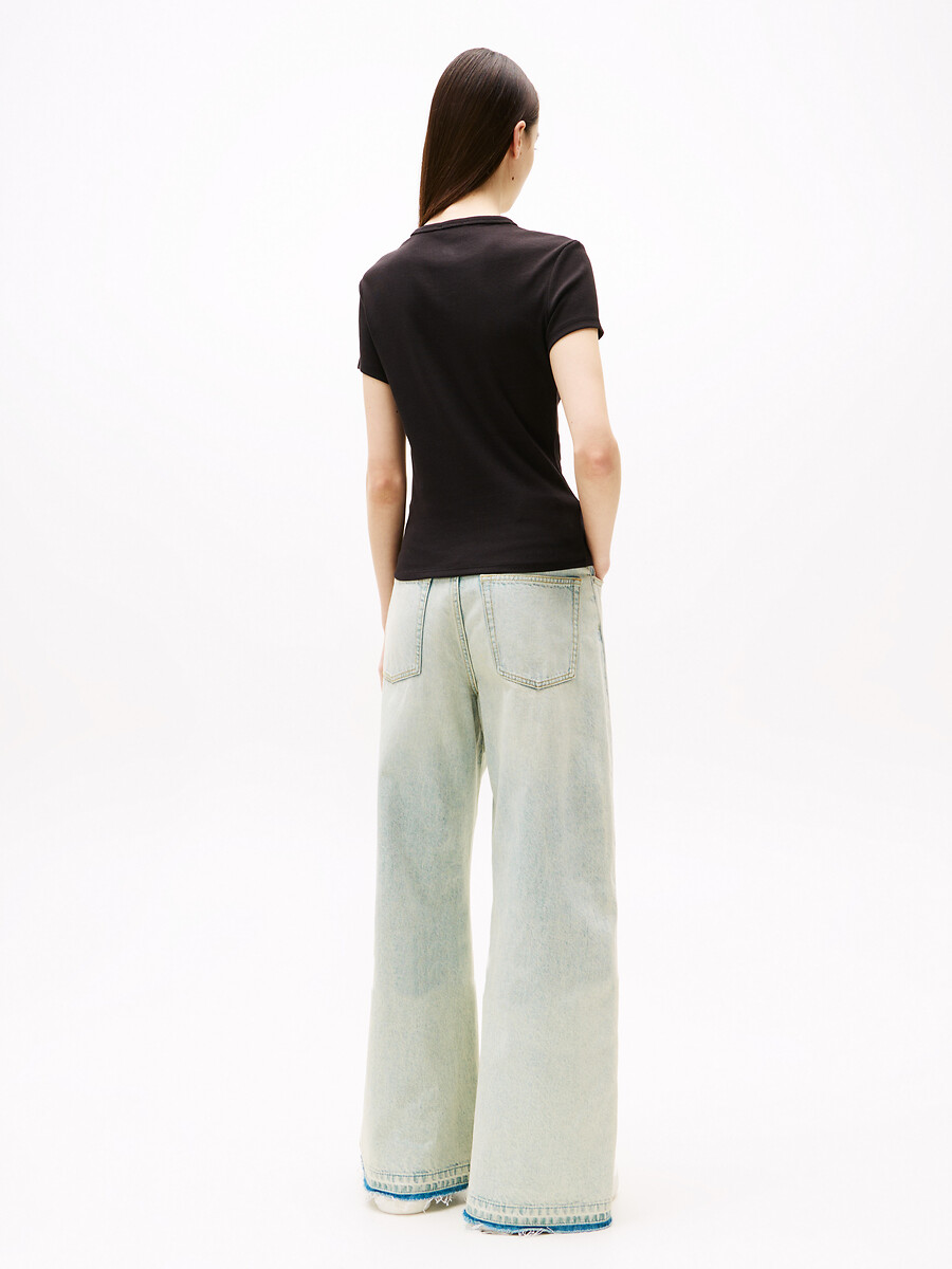 TOMMY JEANS<br>Camiseta com gola redonda e mangas curtas