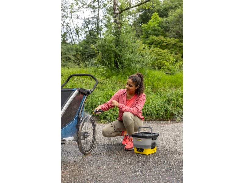 Kärcher Professional Mobile Outdoor Cleaner OC 4 Kompaktdruckreiniger mit Lithium-Ionen-Akku und Wassertank
