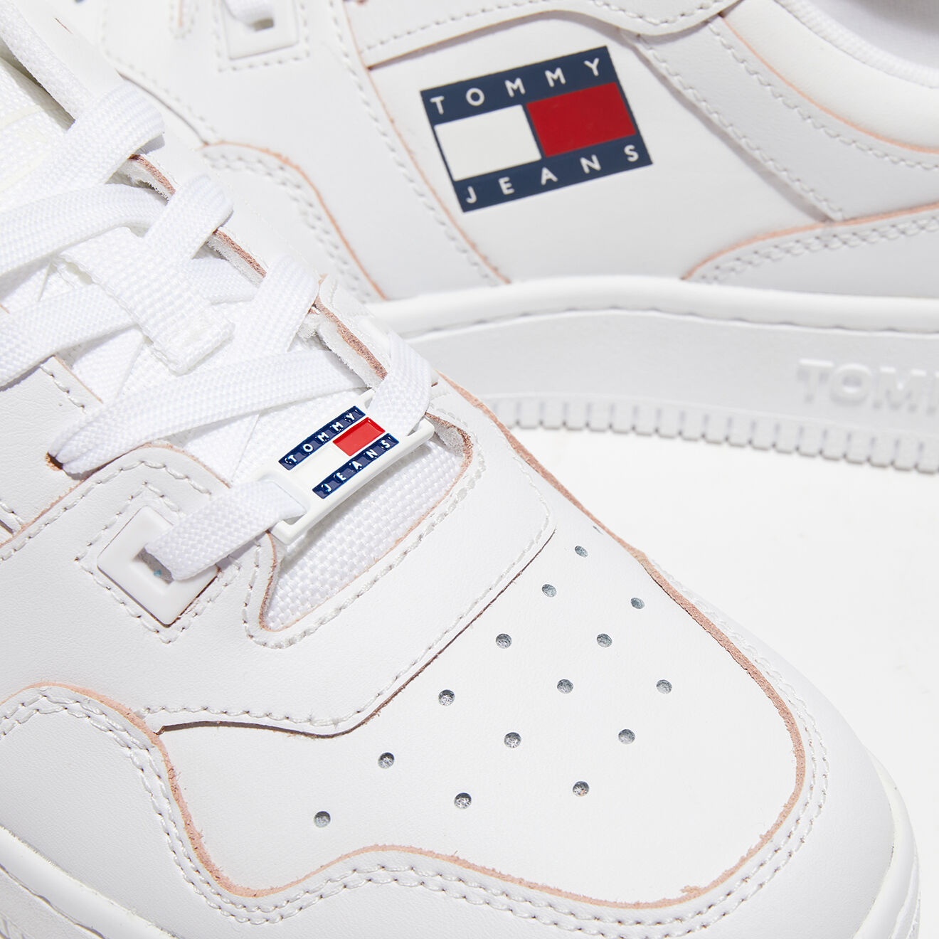 Tommy Hilfiger Baskets en Cuir Etch blanches