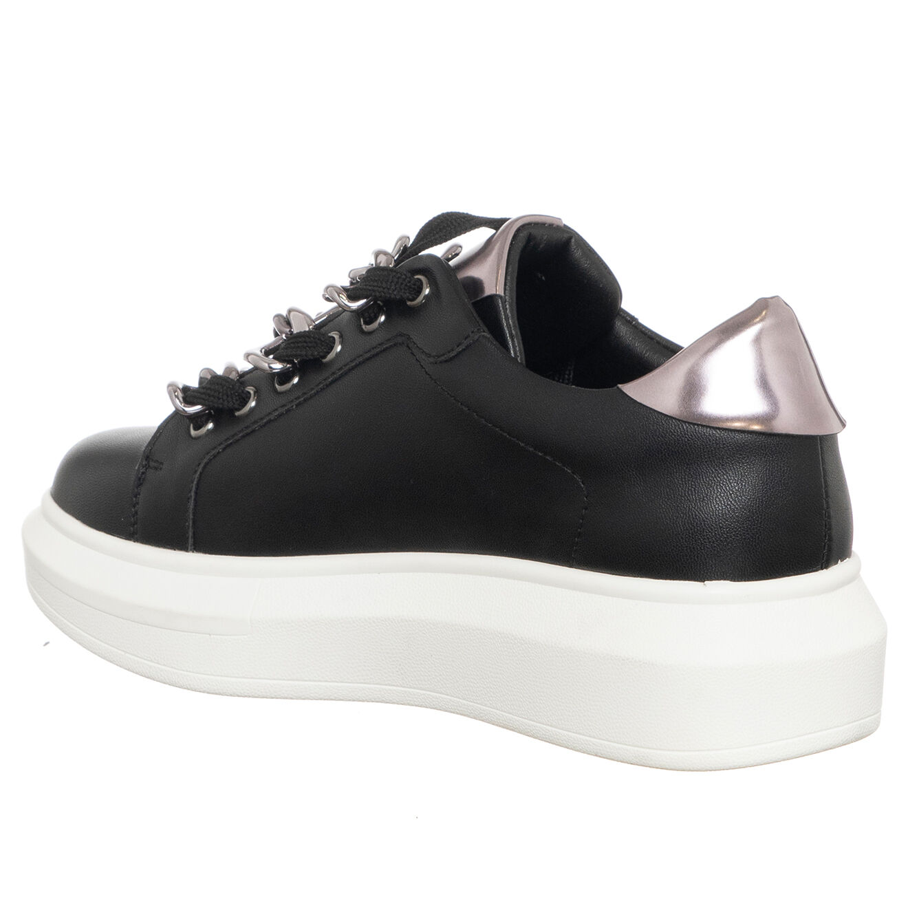 Loretta by Loretta Sneakers en Cuir végétal Asia  noires