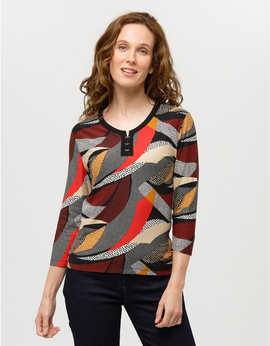 T-shirt gris rouge motifs
