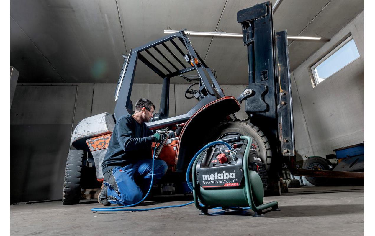Akku-Kompressor Power 160-5 18 LTX BL OF Solo<br>Leichter, leistungsstarker Akku-Kompressor mit Brushless-Motor