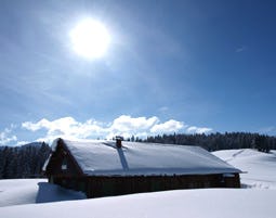 Schneeschuhwandern im Allgäu als originelle Geschenkidee