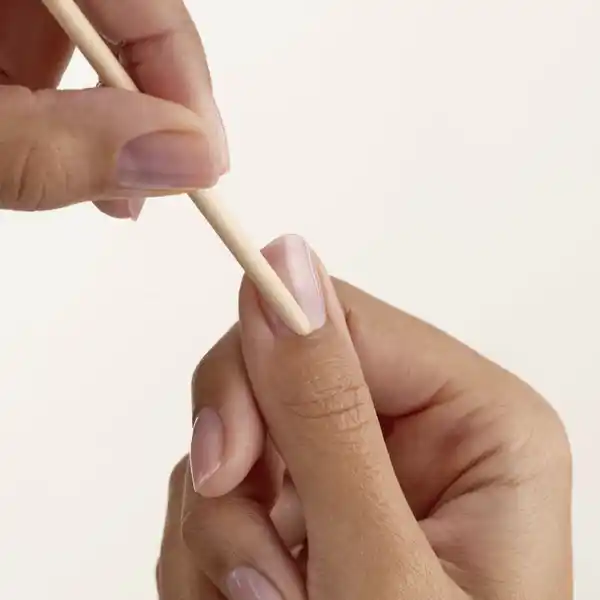 THE MANICURE STICKS