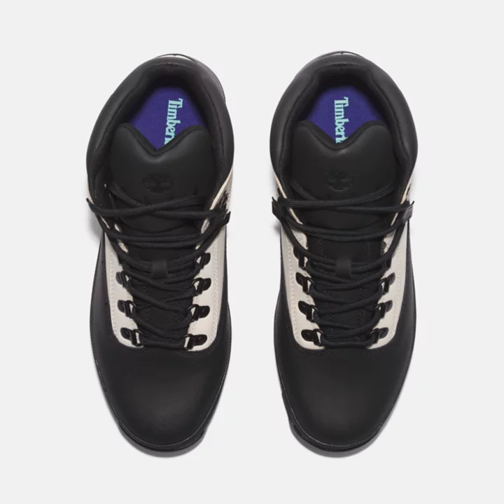 Bota de couro Euro Hiker masculina na cor cinza claro.